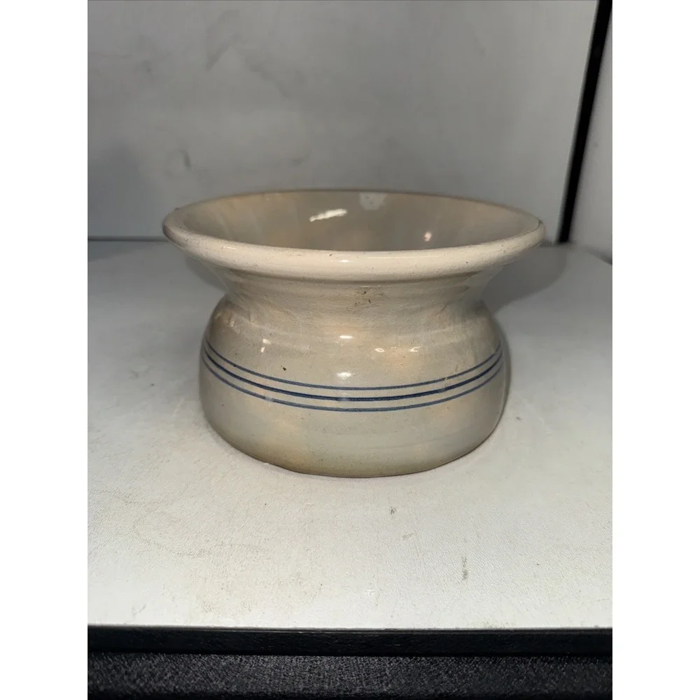 Unmarked spittoon stoneware